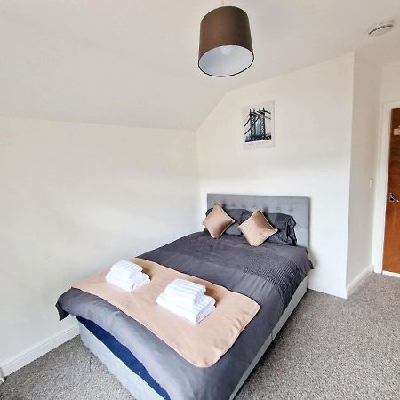 Jpl Apartment Cardiff Bagian luar foto