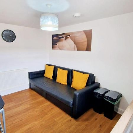 Jpl Apartment Cardiff Bagian luar foto