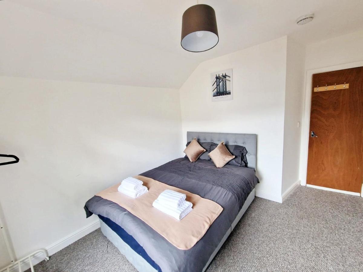 Jpl Apartment Cardiff Bagian luar foto