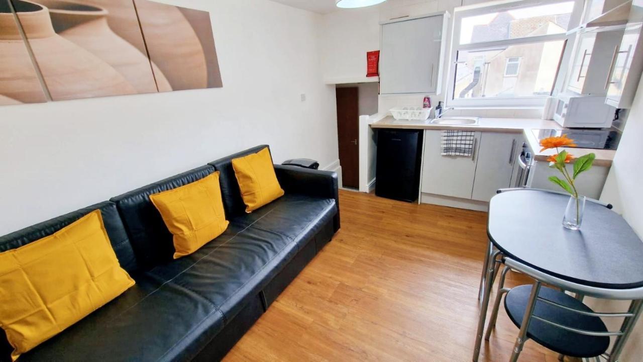 Jpl Apartment Cardiff Bagian luar foto